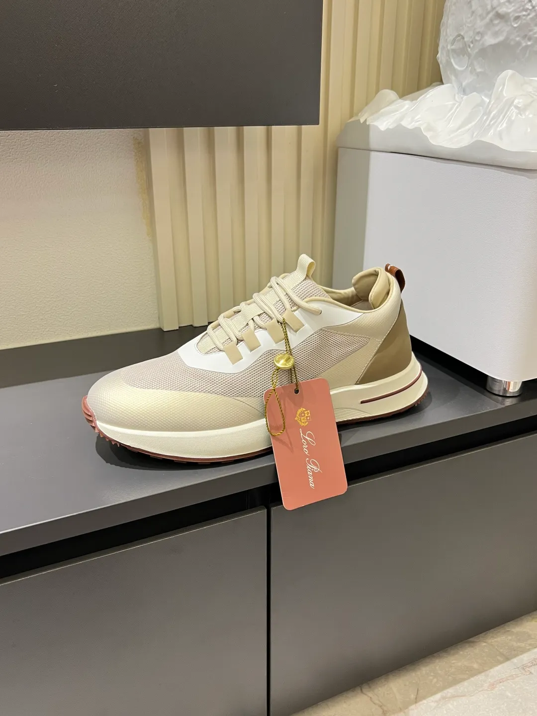 Men's men's shoes 💰p480 Loro men's shoes 💰piana niche classic jogging shoes, men's lace-up casual shoes and sneakers, high-quality lightweight and comfortable fabrics, suitable for outdoor leisure, the color scheme is young and energetic, and it looks great with sportswear or casual suits! Size: 38-44 (45 customized)